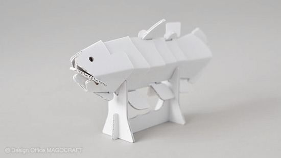 ダンボールで製作されたシーラカンスが可愛くて萌える！