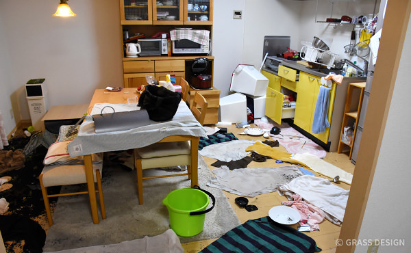 熊本地震直後の室内